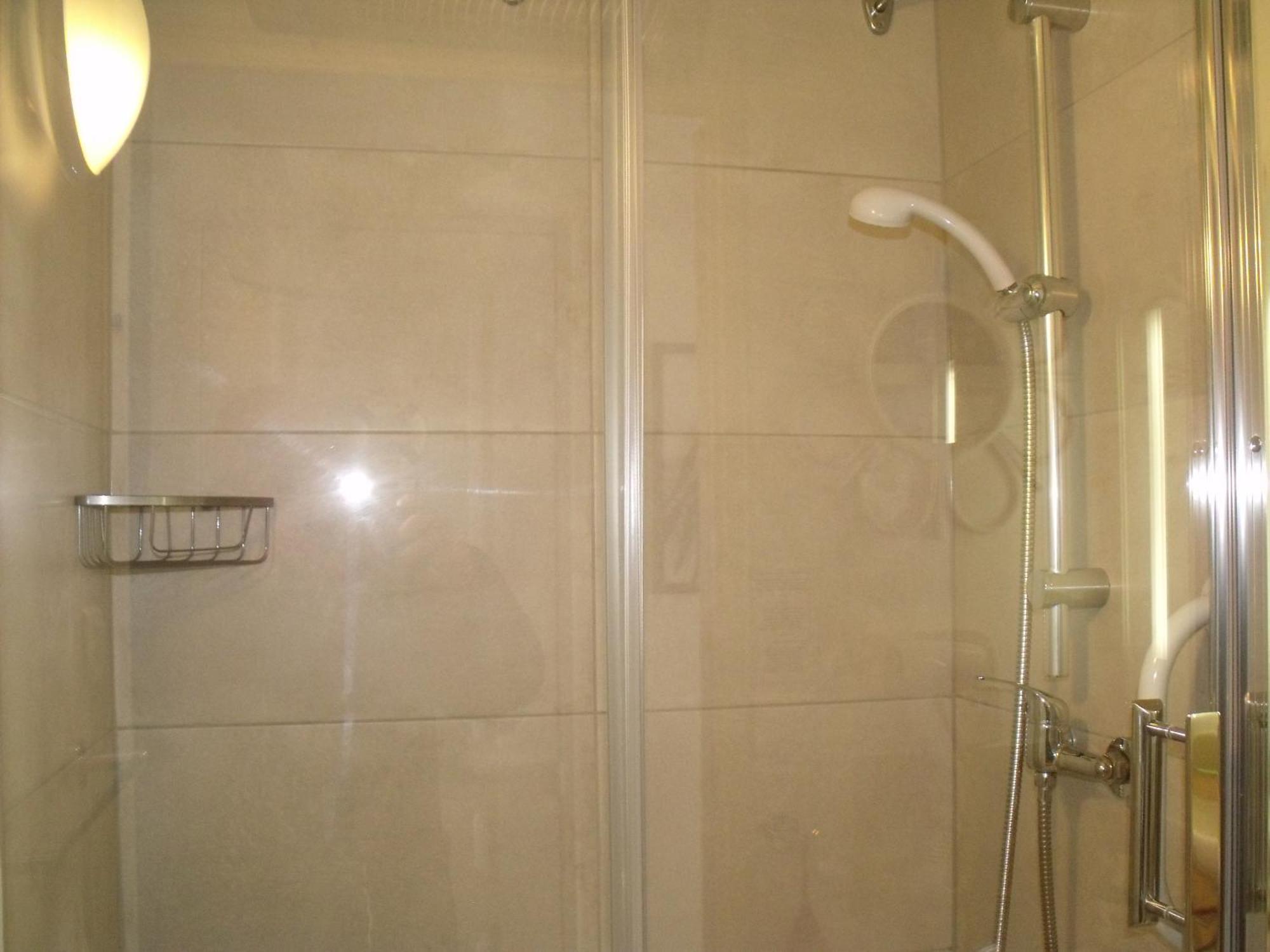 Appartement T2, 7 Jours Minimum, Climatise, 3 Etoiles, 40M2 ,Parking Prive, Mer 300M, Wifi, Piscines, Tres Propre, Ascenseurs, En Etage Le Grau-du-Roi Exteriér fotografie