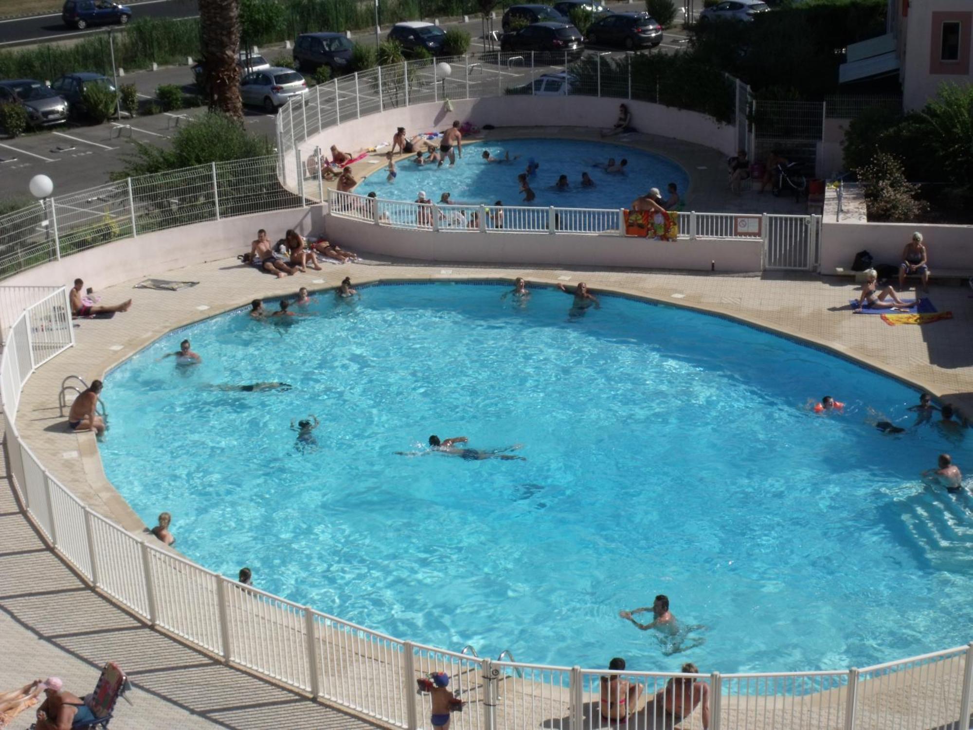 Appartement T2, 7 Jours Minimum, Climatise, 3 Etoiles, 40M2 ,Parking Prive, Mer 300M, Wifi, Piscines, Tres Propre, Ascenseurs, En Etage Le Grau-du-Roi Exteriér fotografie